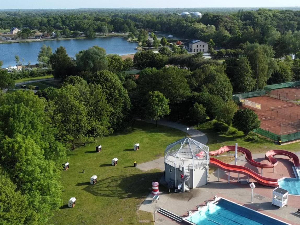 Friesensee Camping Und Ferienpark Wittmund Exterior photo