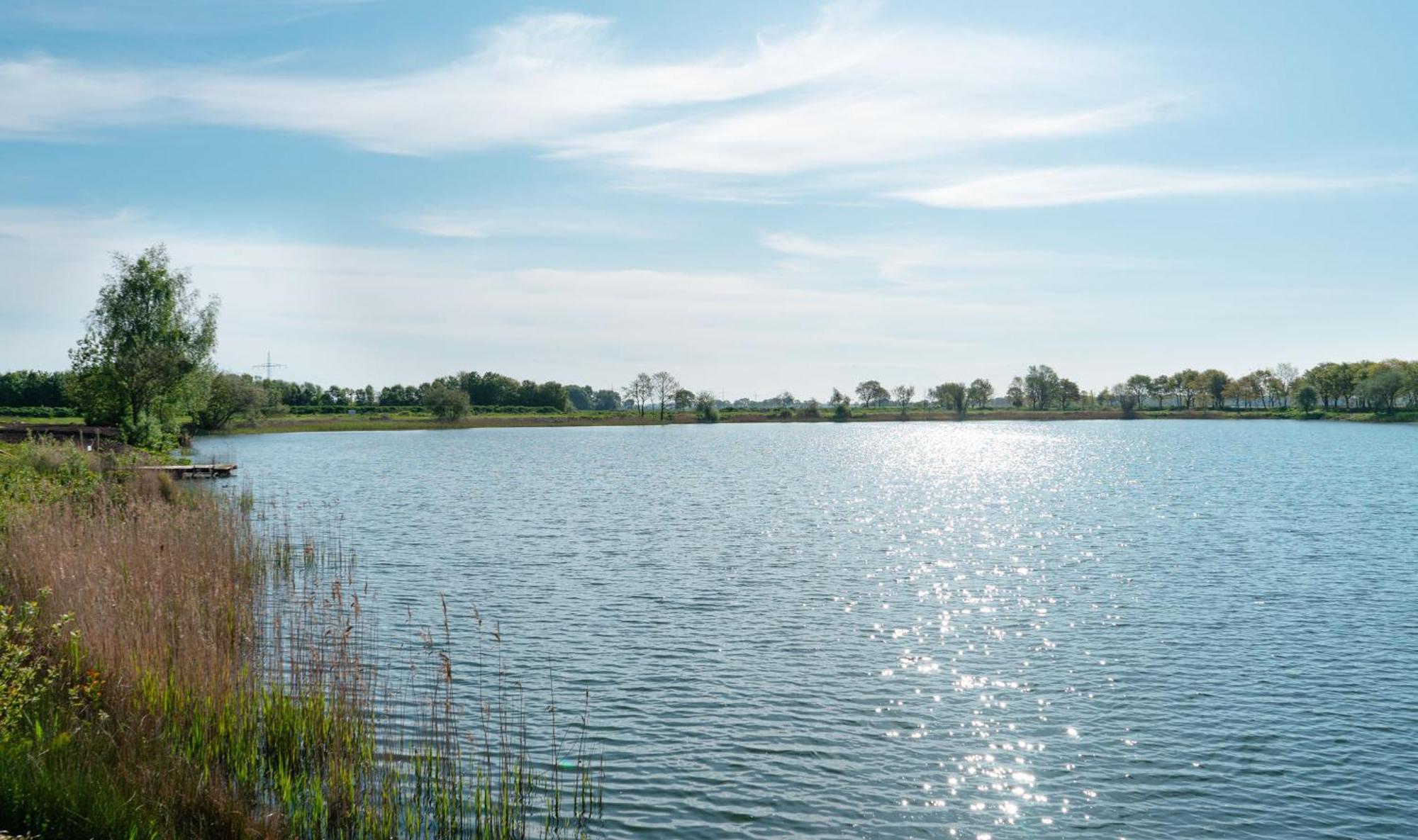 Friesensee Camping Und Ferienpark Wittmund Exterior photo